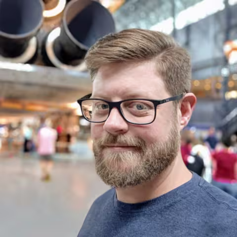 Profile picture for user Arrow